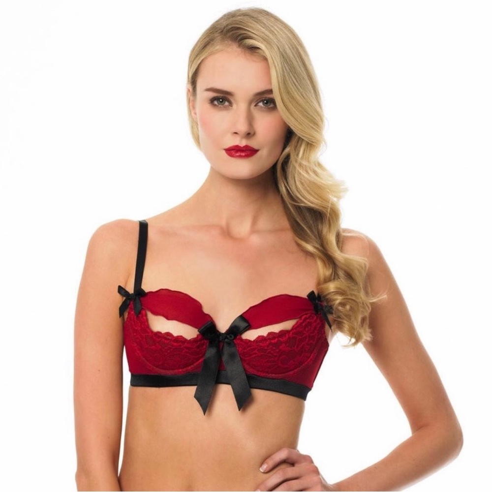 Bluebella Bows Lace Bra with Panties Set